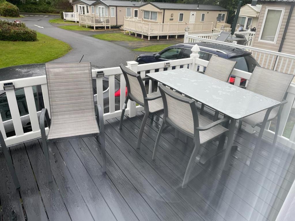 Belfry 6 - Homely Spacious Caravan Seton Sands Port Seton Exterior photo